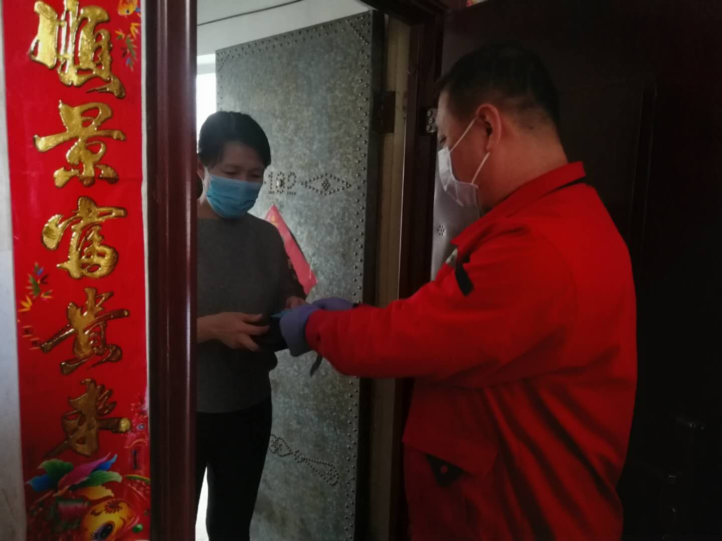 疫情防控，黨員在行動