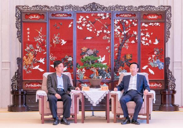 中國(guó)能建總經(jīng)理、黨委副書記孫洪水拜訪揚(yáng)州鎮(zhèn)江主要領(lǐng)導(dǎo)