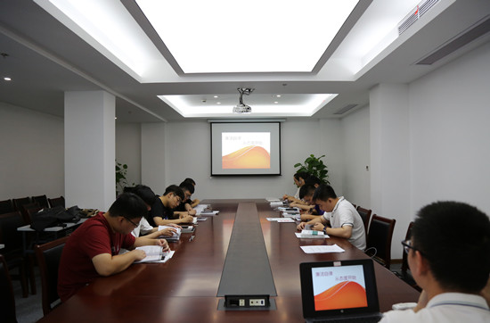 國網(wǎng)寧波奉化區(qū)供電：扣好從業(yè)“第一粒紐扣”，開啟新員工廉潔守護