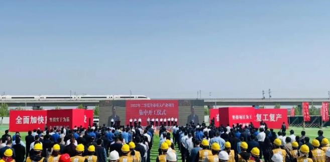東方日升、晶科、阿特斯同時擴產！