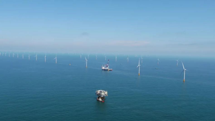 江蘇如東H6、H10兩座海上風(fēng)電場迎來全機(jī)組全容量并網(wǎng)后首次滿發(fā)