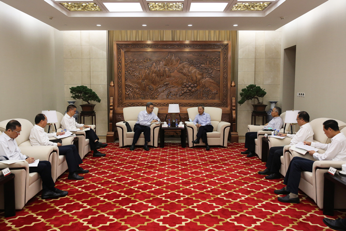 錢智民拜訪農(nóng)發(fā)行黨委書記、董事長錢文揮