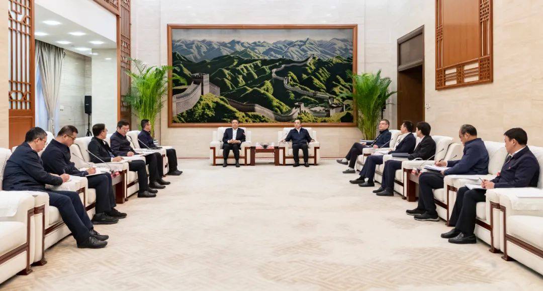 大唐集團(tuán)黨組書記、董事長(zhǎng)鄒磊會(huì)見哈電集團(tuán)黨委書記、董事長(zhǎng)曹志安