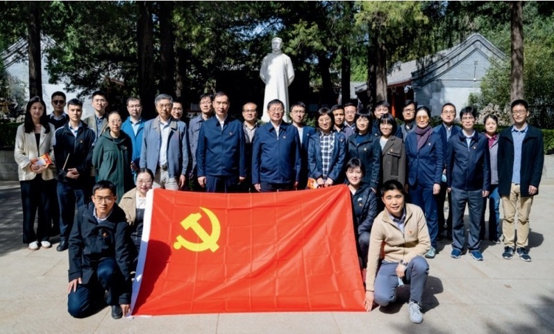 《旗幟》刊發(fā)國(guó)家能源局黨組書(shū)記、局長(zhǎng)章建華署名文章
