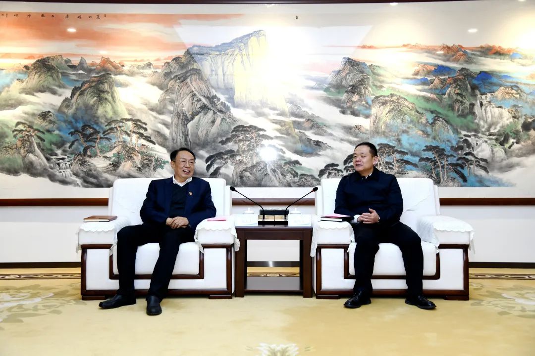 中國西電黨委書記、董事長趙永志會見大唐陜西發(fā)電有限公司黨委書記、董事長陳偉慶