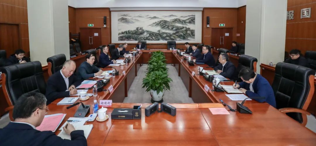 中核集團(tuán)會(huì)見中國一重董事、總經(jīng)理、黨委副書記呂智強(qiáng)一行
