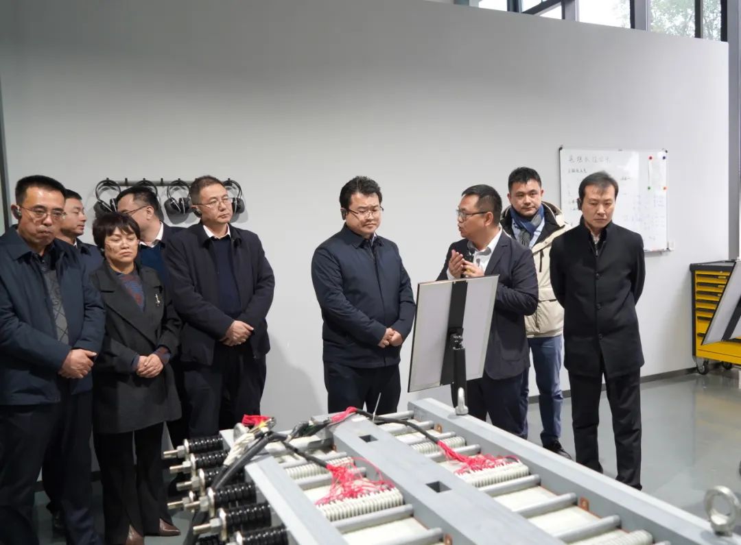 慶陽市委常委、西峰區(qū)委書記孔衛(wèi)濤一行考察寰